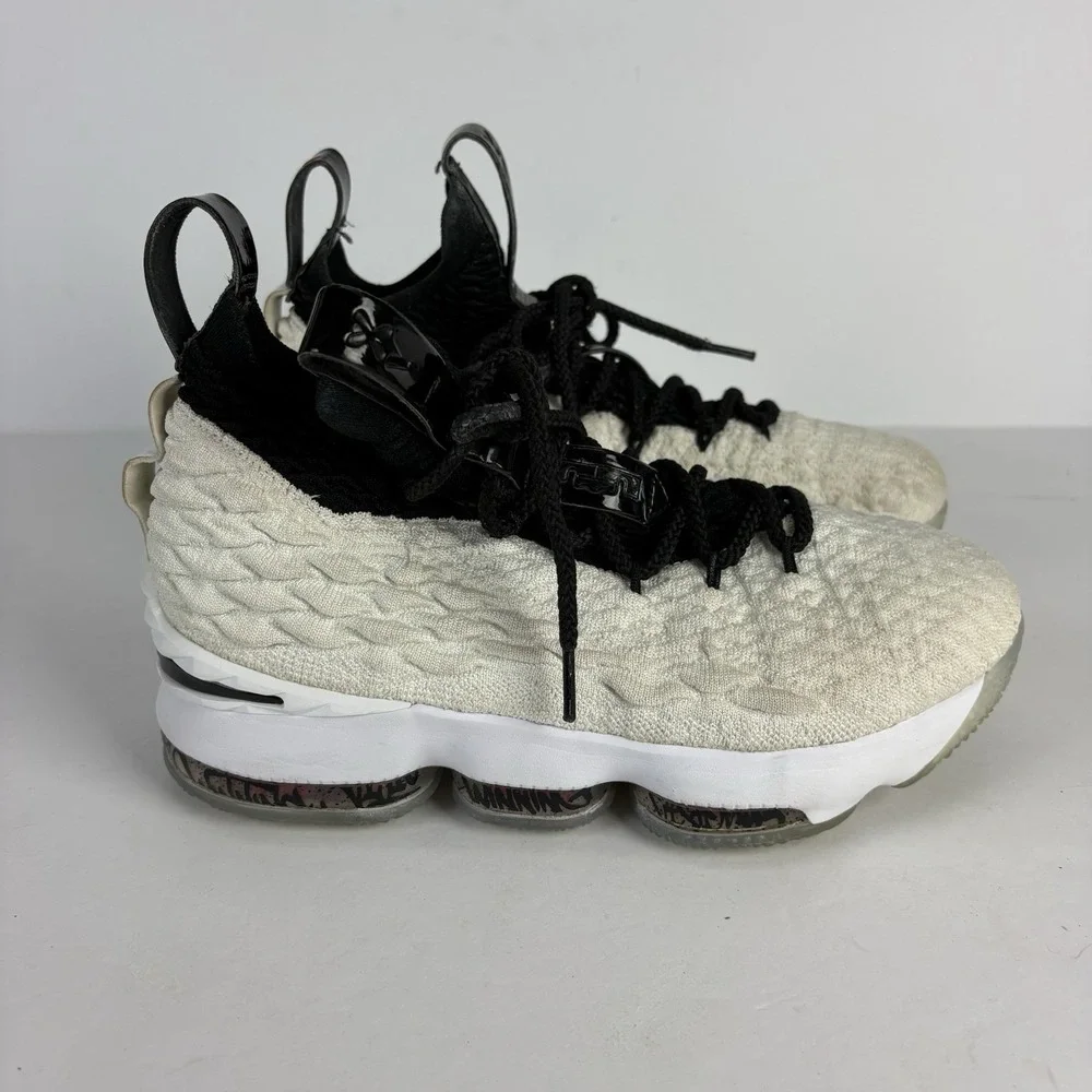 Nike lebron xv